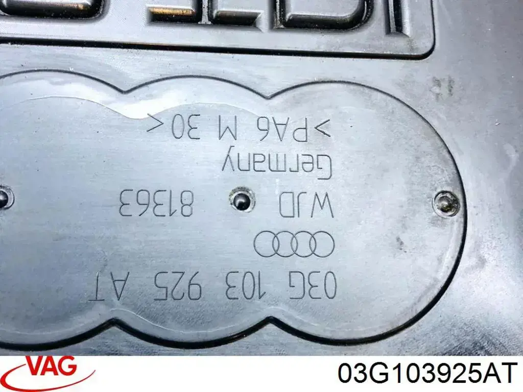 03G103925AT VAG Tampa de motor decorativa