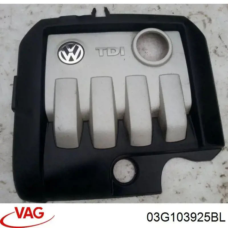 03G103925AA VAG Tampa de motor decorativa