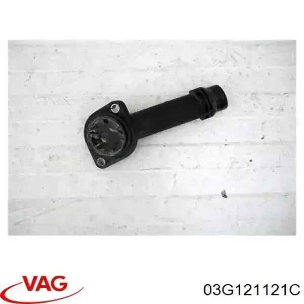 03G121121C VAG Flange do sistema de esfriamento (união em T)