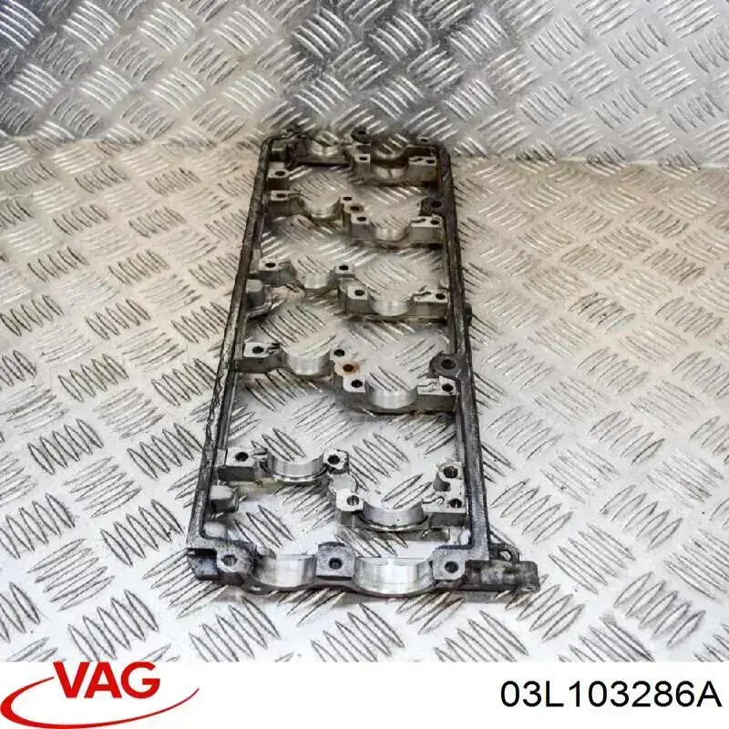 03L103286A VAG Cabeça de motor (CBC)