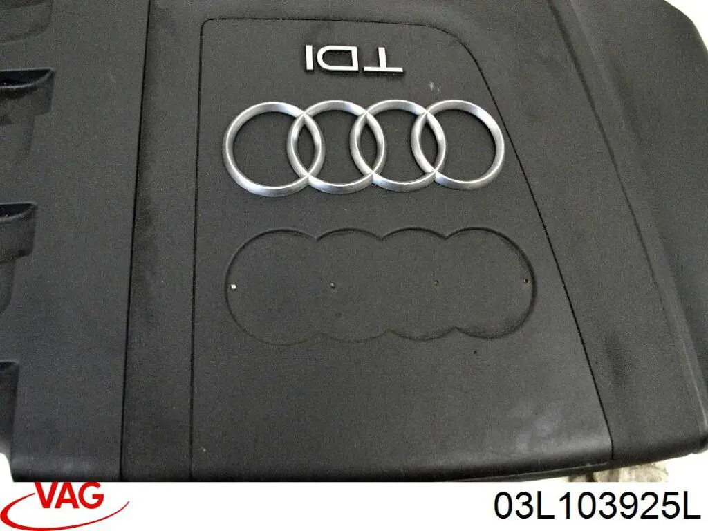 03L103925L VAG Tampa de motor decorativa