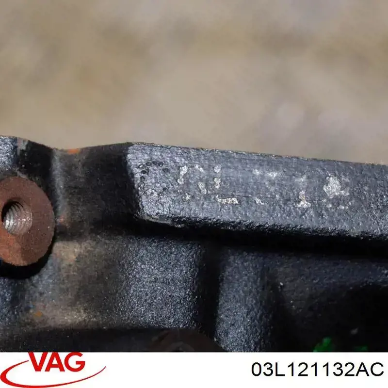 03L121132AC VAG Flange do sistema de esfriamento (união em T)