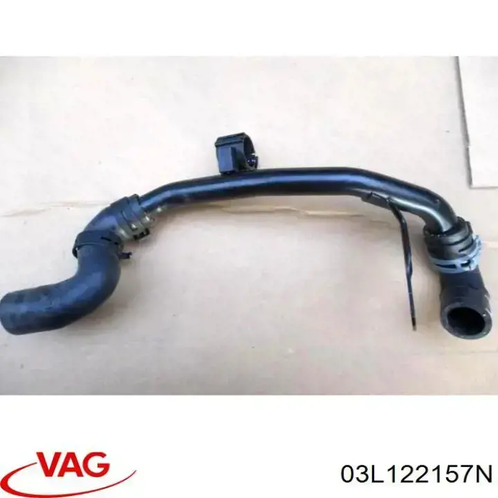 03L122157N VAG Mangueira (cano derivado) do sistema de esfriamento
