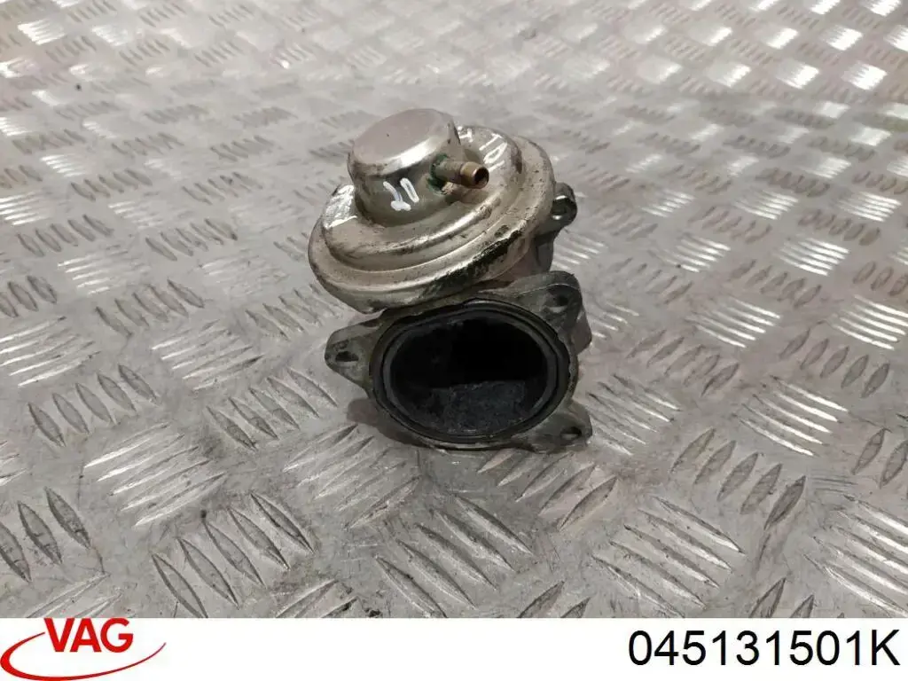 Compre 045131501K VAG Válvula EGR de recirculação dos gases