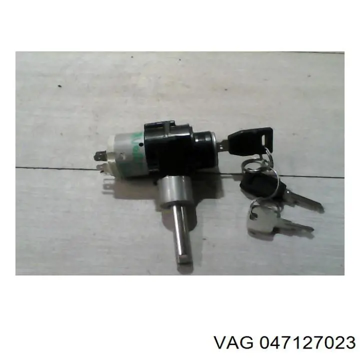 Compre 047127023 VAG Bomba de combustível mecânica