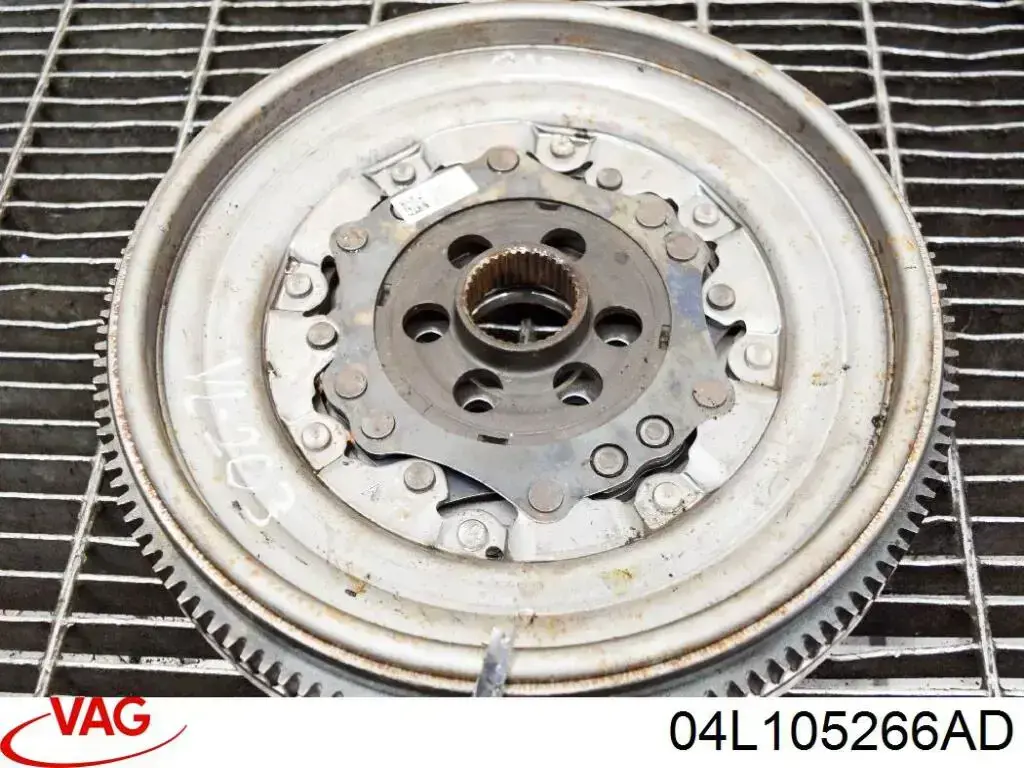 04L105266AD VAG Volante de motor