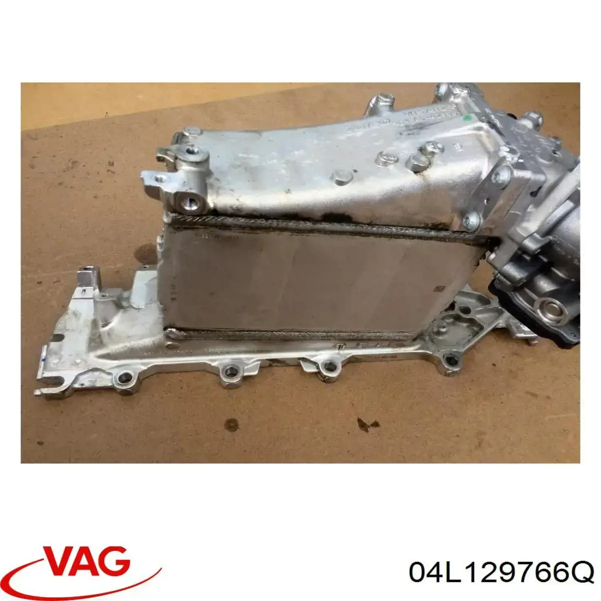 04L129766Q VAG Tubo coletor de admissão