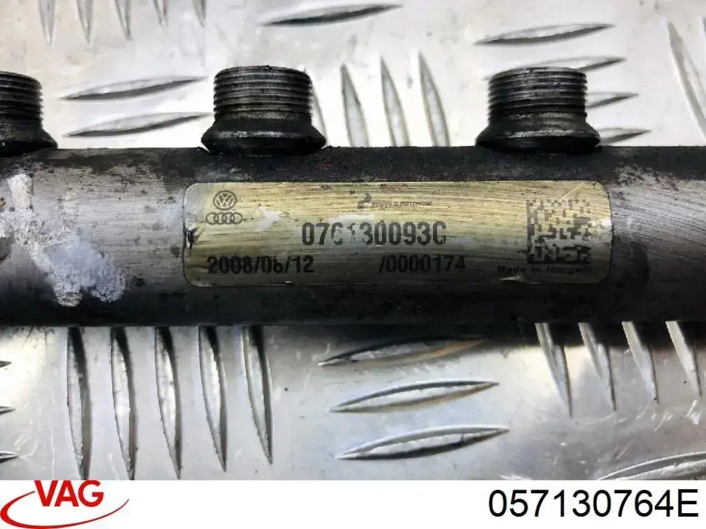 057130764E VAG Regulador de pressão de combustível na régua de injectores