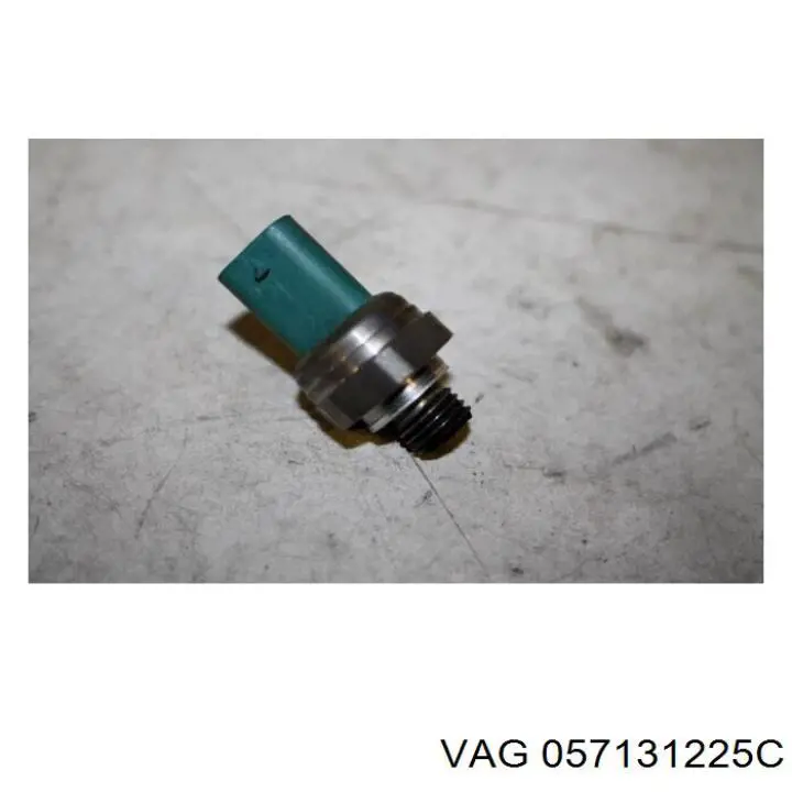 057131225C VAG Sensor de pressão dos gases de escape