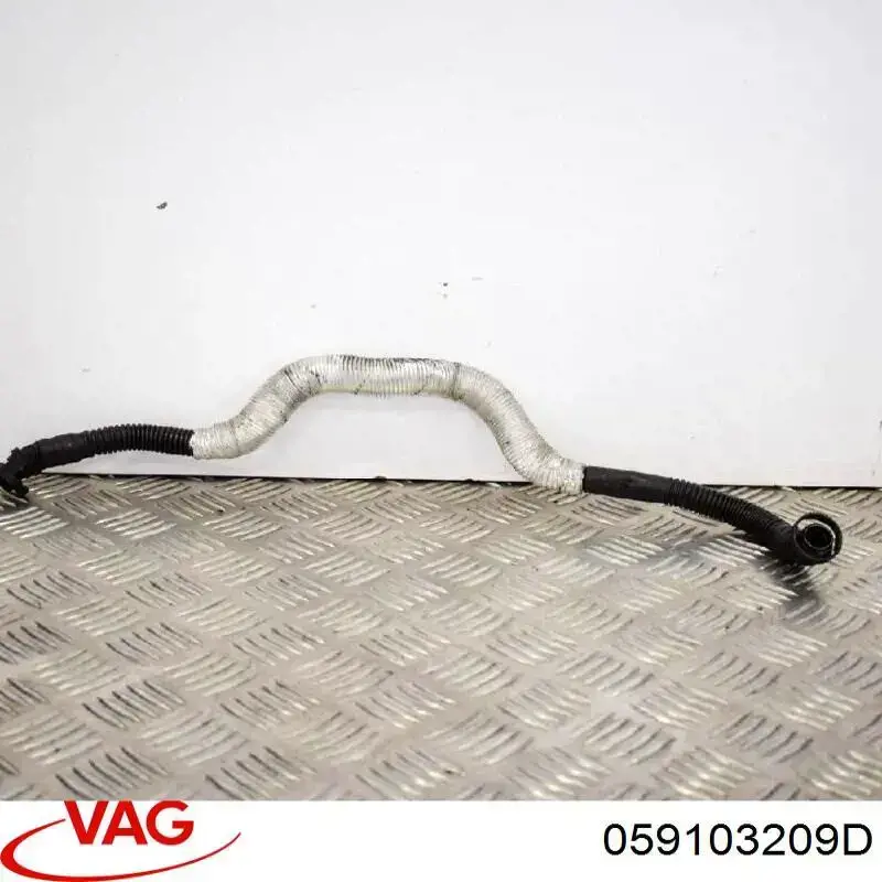 059103209D VAG Cano derivado de ventilação de cárter (de separador de óleo)