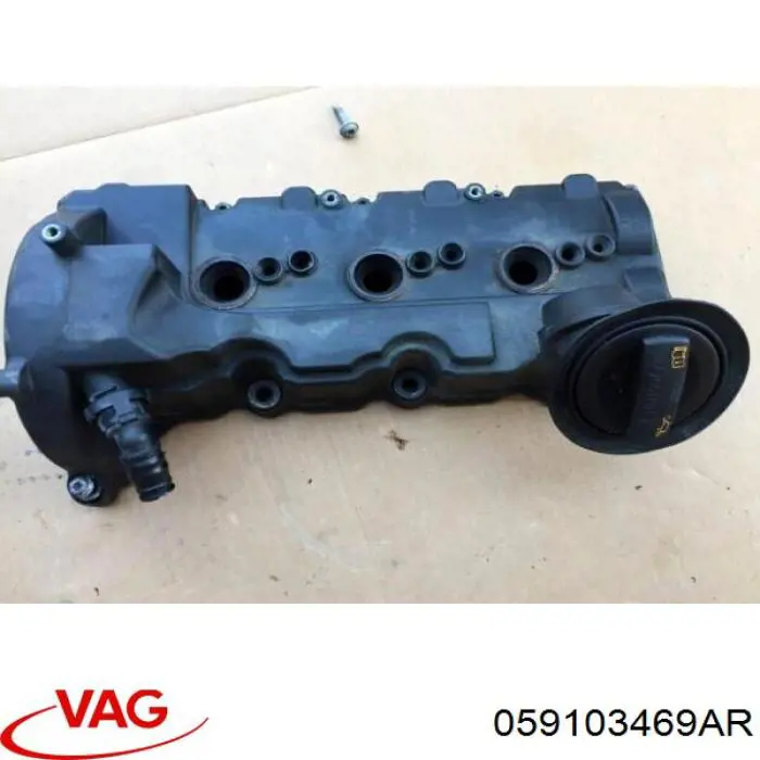 Tampa de válvulas esquerda VAG 059103469AR preço, a partir de 132,61 USD