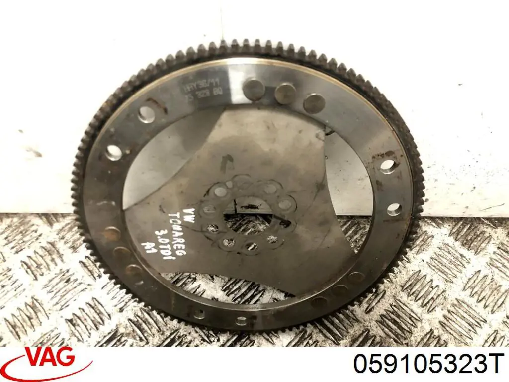 059105323T VAG Volante de motor