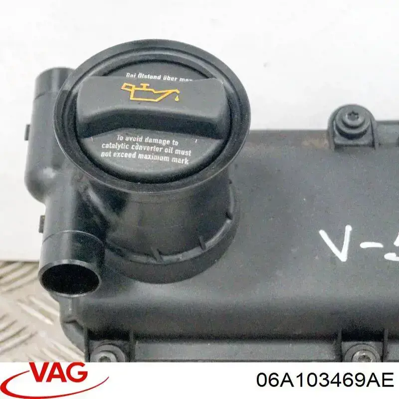 06A103469AE VAG Tampa de válvulas
