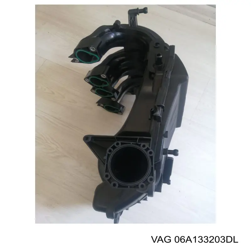 Tubo coletor de admissão superior VAG 6A133203EM preço, a partir de 173,59 USD