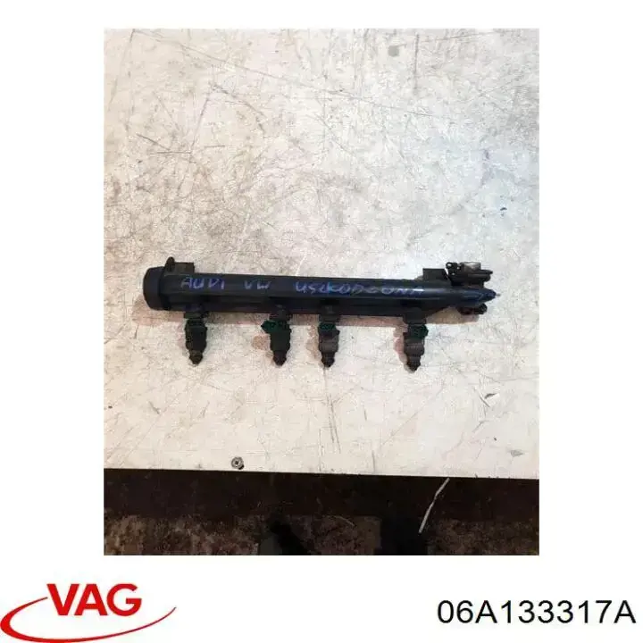 Compre 06A133317A VAG Distribuidor de combustível (rampa)