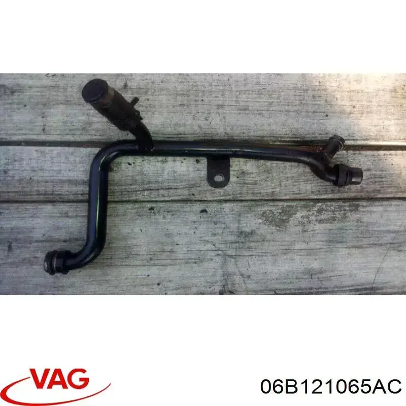 Compre 06B121065AC VAG Mangueira (cano derivado) do sistema de esfriamento