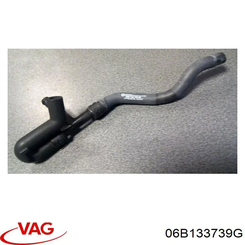 06B133739G VAG Cano derivado de ventilação de cárter (de separador de óleo)