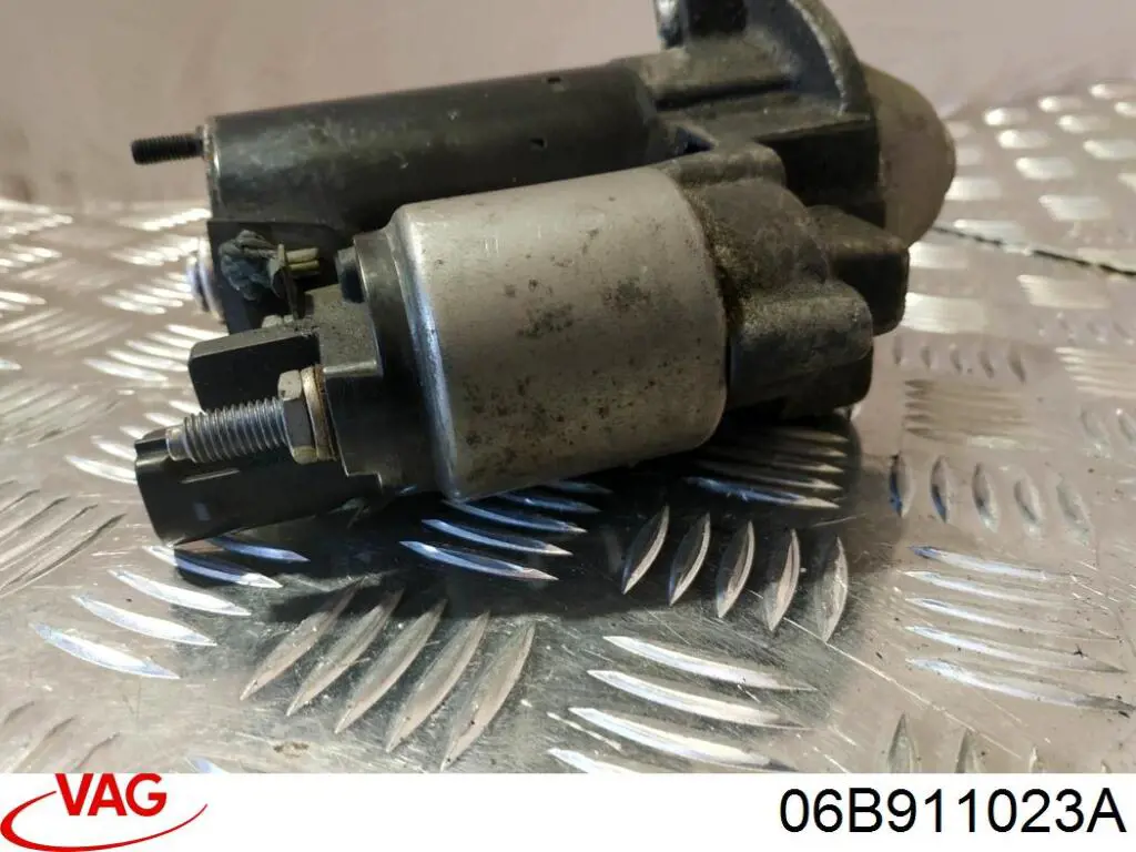 Compre 06B911023A VAG Motor de arranco