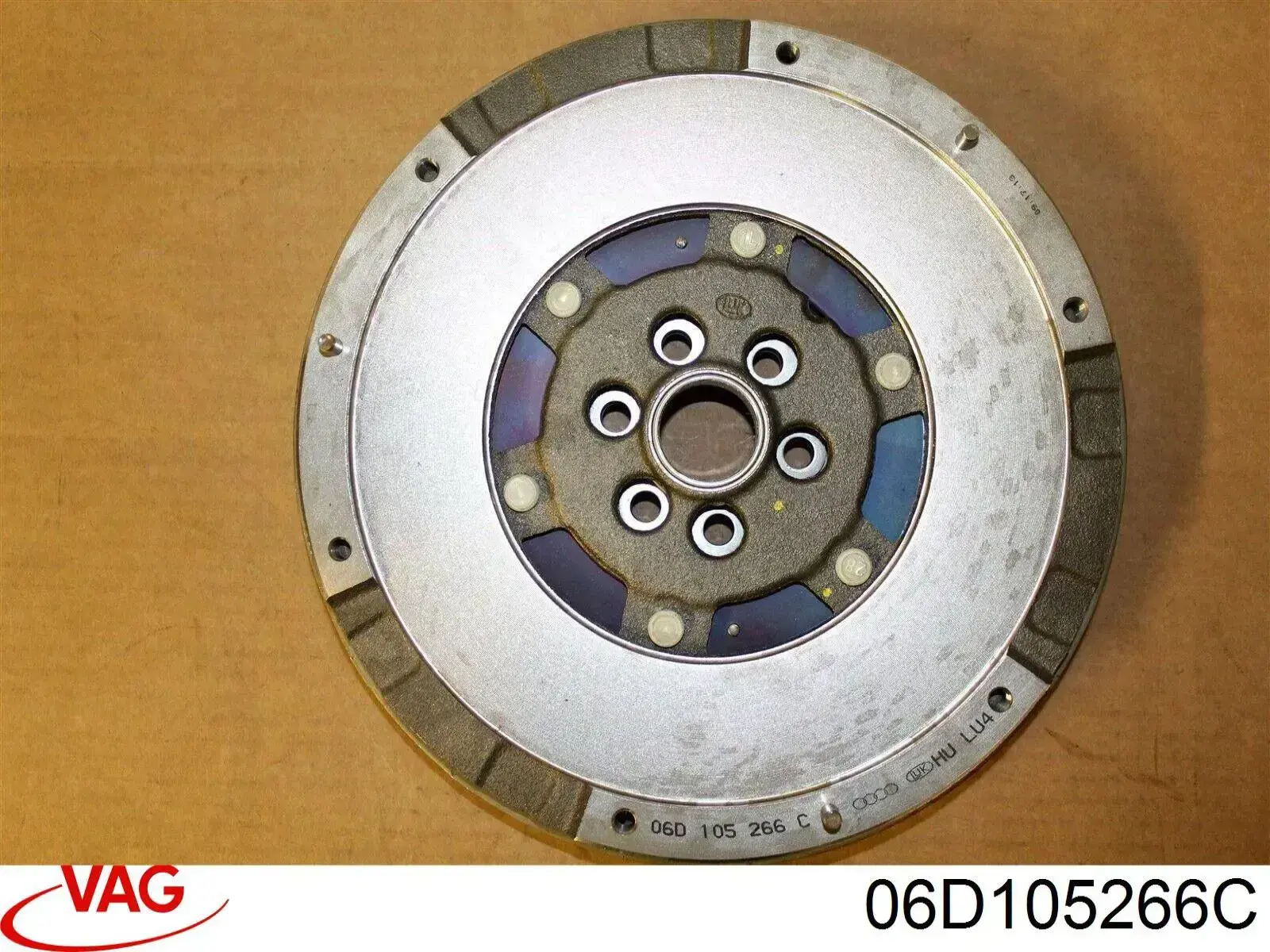 06D105266C VAG Volante de motor