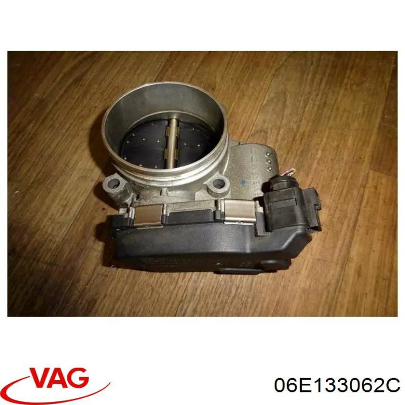 Válvula de borboleta do compressor de supercompressão VAG 06E133062C preço, a partir de 144,77 USD