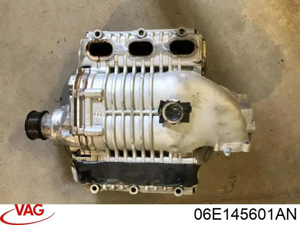 06E145601AN VAG Compressor de supercompressão de ar de motor