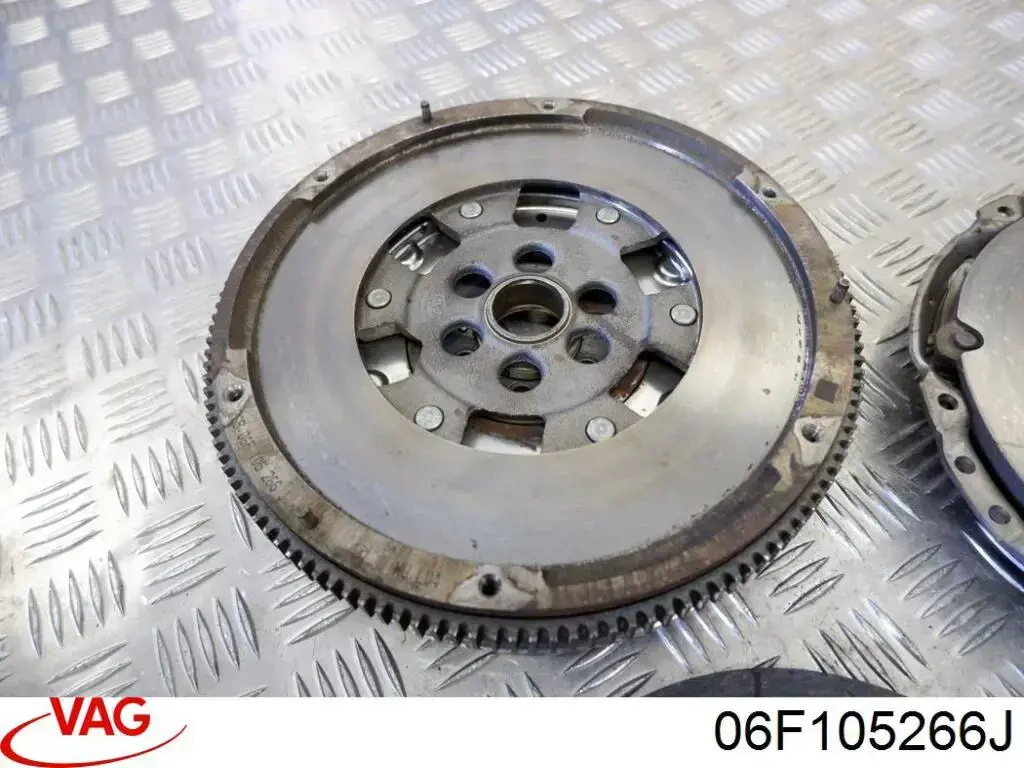 Volante de motor VAG 06F105266J preço, a partir de 535,00 USD