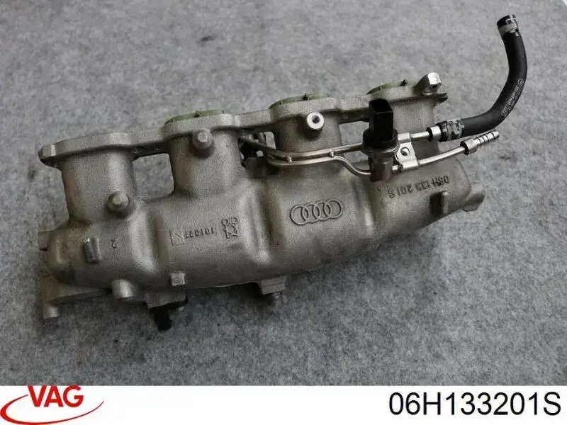 Compre 06H133201S VAG Tubo coletor de admissão