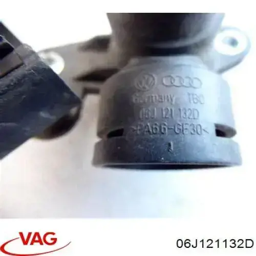 06J121132D VAG Flange do sistema de esfriamento (união em T)