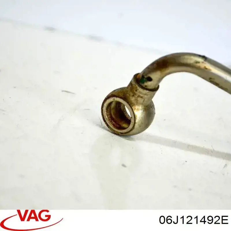 Compre 06J121492E VAG Mangueira (cano derivado) de esfriamento por líquido de turbina, linha de combustível de retorno