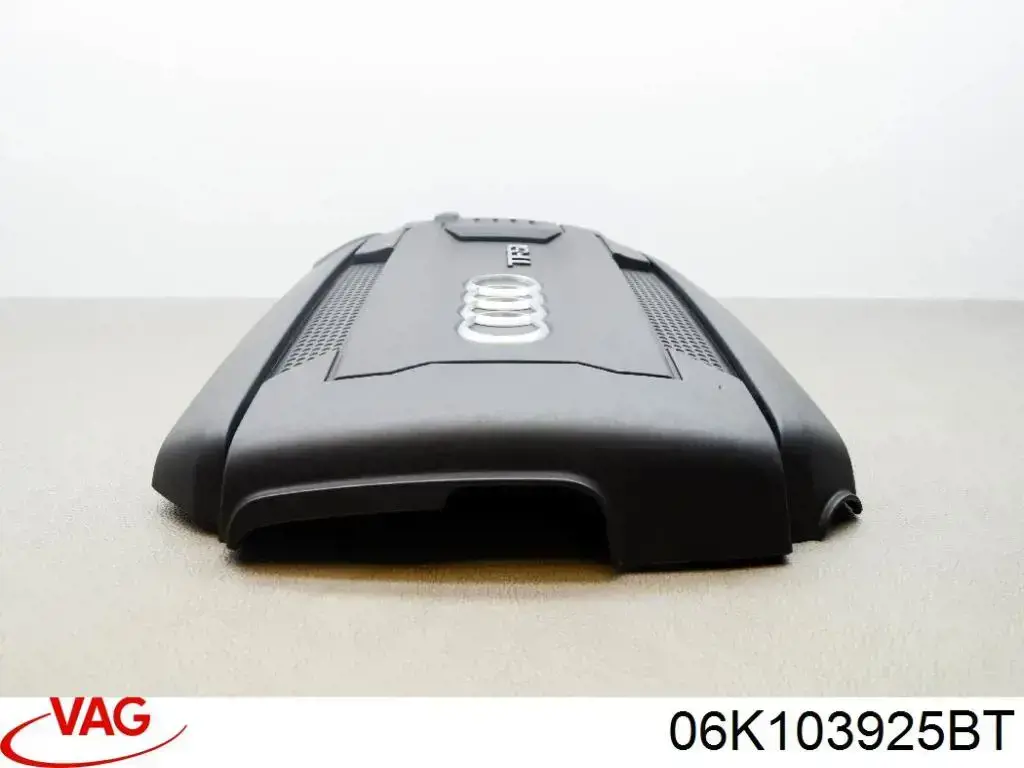 06K103925BT VAG Tampa de motor decorativa
