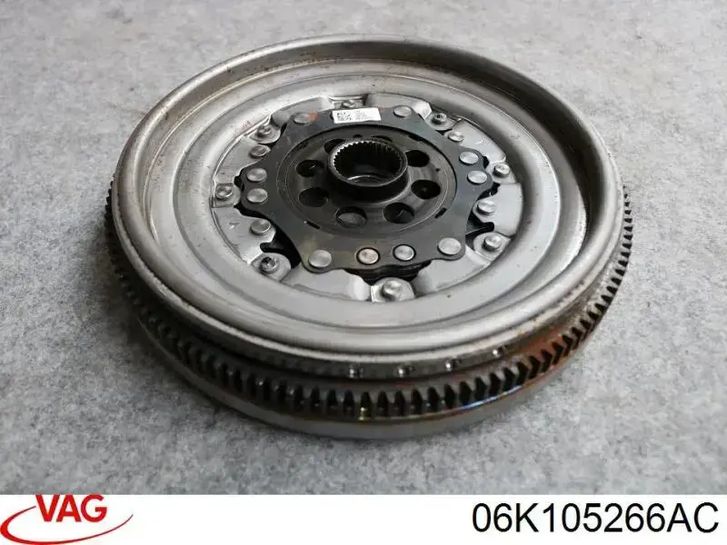 06K105266AC VAG Volante de motor