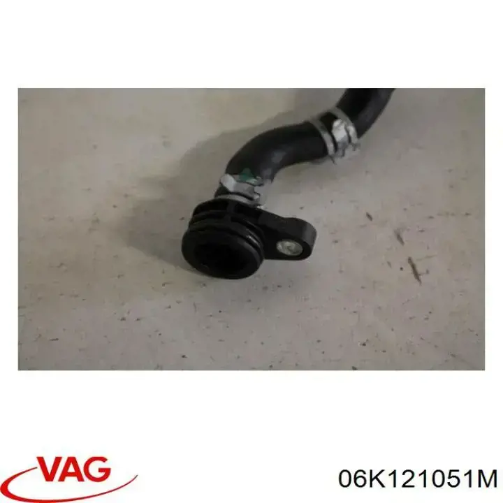 Compre 06K121051M VAG Mangueira (cano derivado) do sistema de esfriamento