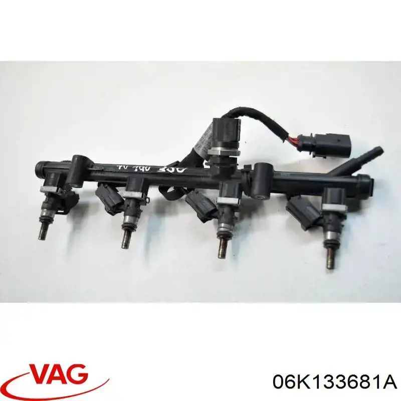 Distribuidor de combustível (rampa) VAG 06K133681A preço, a partir de 185,74 USD