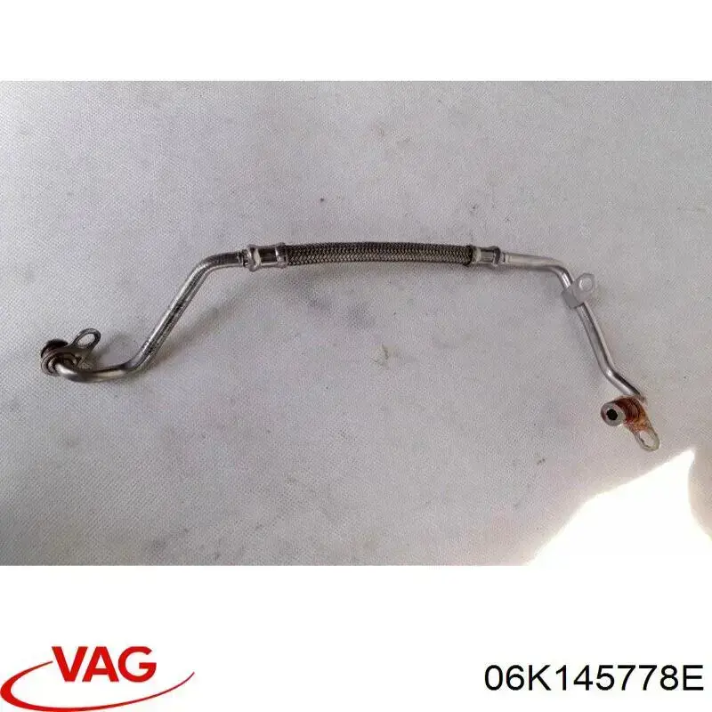 06K145778E VAG Tubo (mangueira) de fornecimento de óleo de turbina