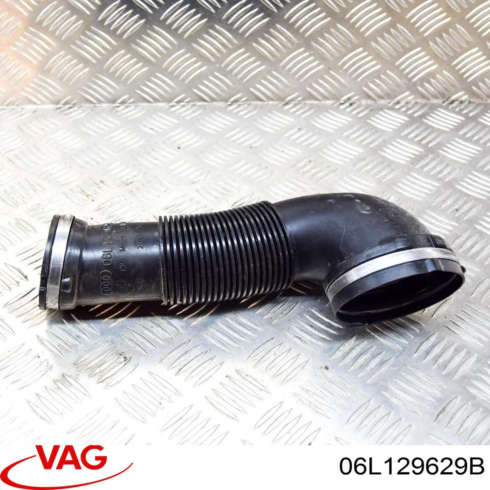 Cano derivado de ar, saída de filtro de ar VAG 06L129629B preço, a partir de 81,66 USD