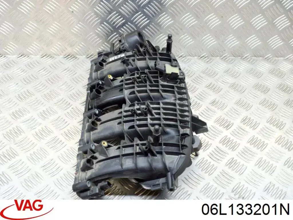 Tubo coletor de admissão VAG 06L133201N preço, a partir de 181,89 USD