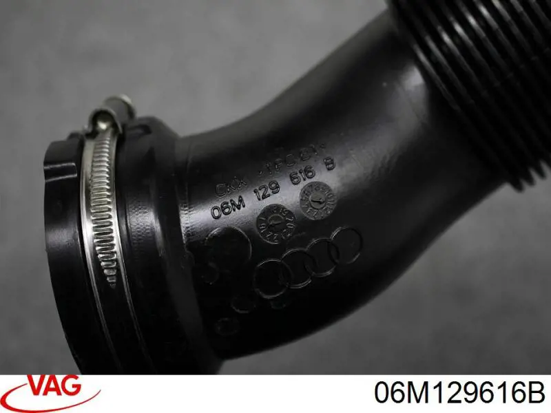 06M129616B VAG Cano derivado de ar, saída de filtro de ar