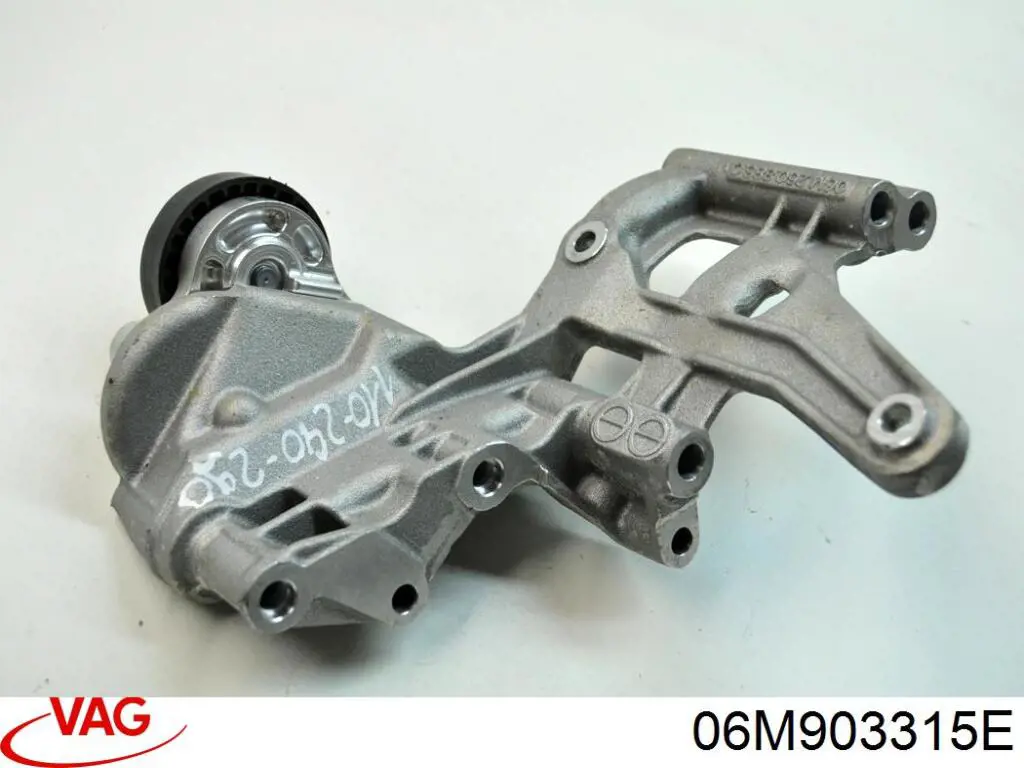 Rolo de reguladora de tensão da correia de transmissão VAG 06M903315E preço, a partir de 13,19 USD