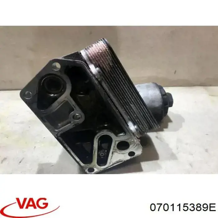 070115389E VAG Caixa do filtro de óleo