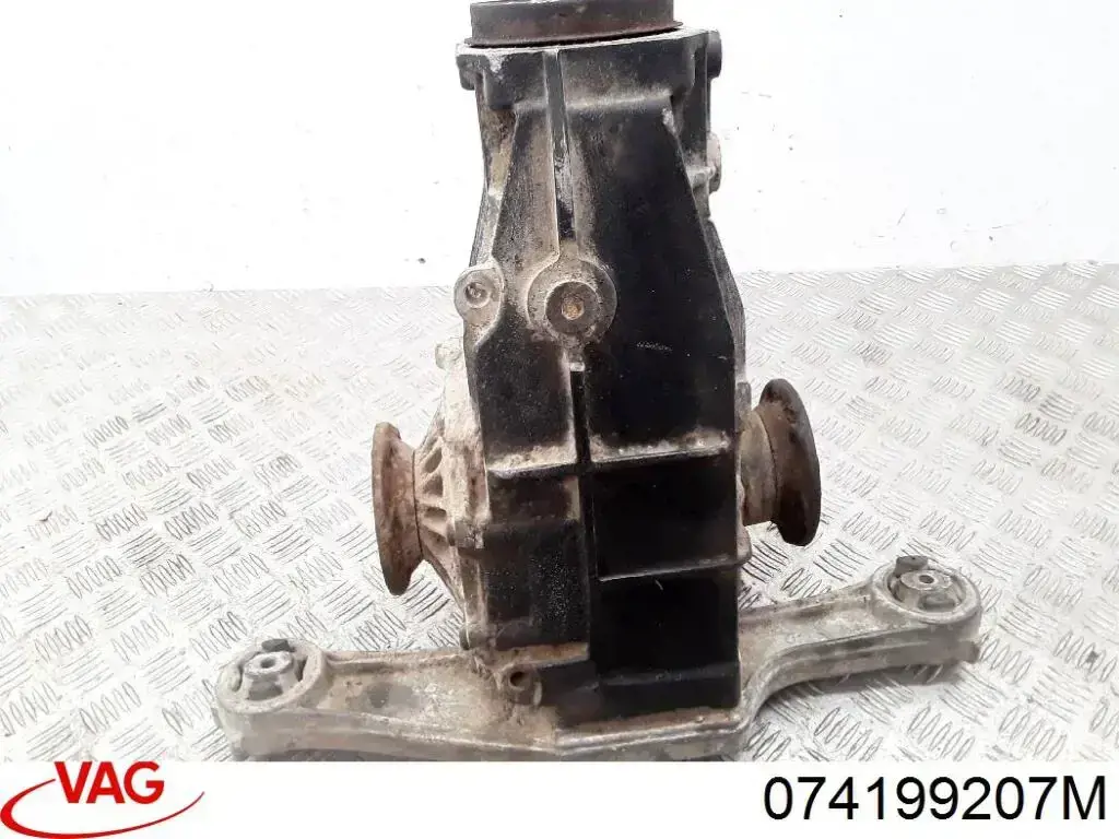 074199207M VAG Consola de coxim (apoio) direita de motor