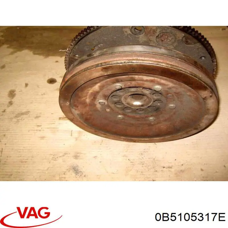 Compre 0B5105317E VAG Volante de motor
