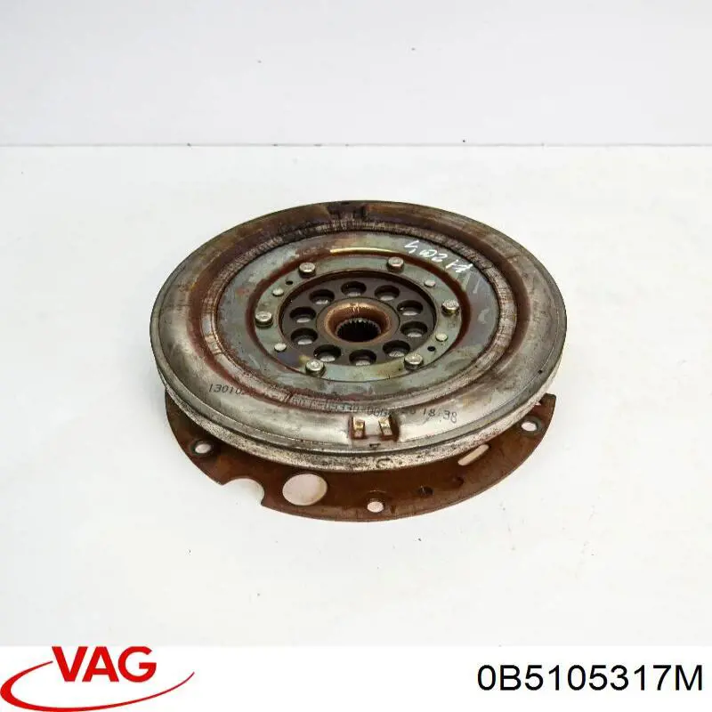 Volante de motor VAG 0B5105317M preço, a partir de 703,62 USD