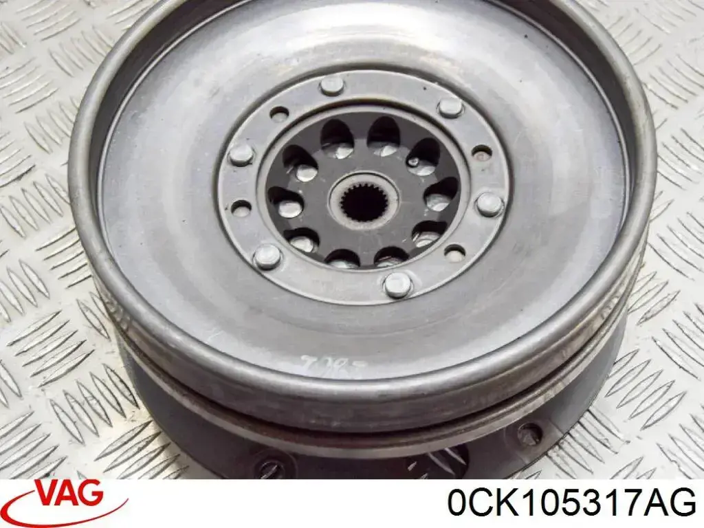 Compre 0CK105317AG VAG Volante de motor