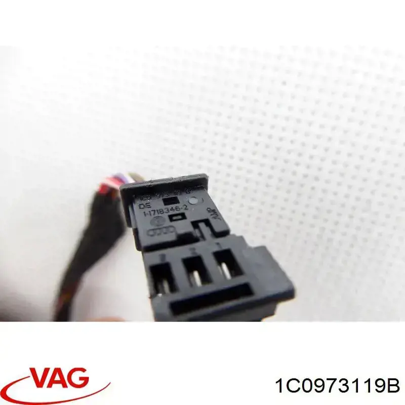 Conector universal VAG 1C0973119 preço, a partir de 3,30 USD