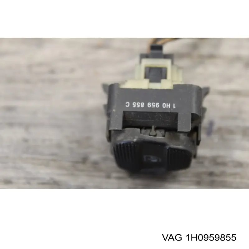 Unidade de botões dianteira esquerda de controlo de elevador de vidro VAG 1H095985501C preço, a partir de 27,68 USD