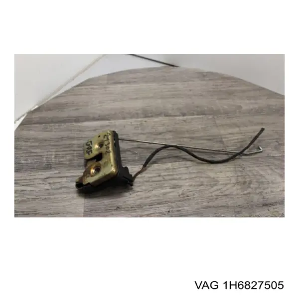 Fecho de tampa de porta-malas (de 3ª/5ª porta traseira) VAG 1H6827505 preço, a partir de 37,46 USD