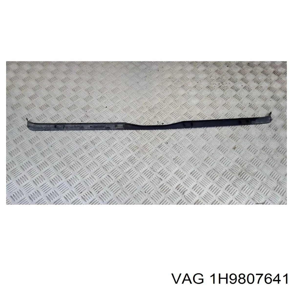 1H9807641B41 VAG Grelha do radiador