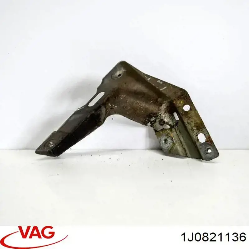 Compre 1J0821136 VAG Consola dianteira de fixação do pára-lama dianteiro direito