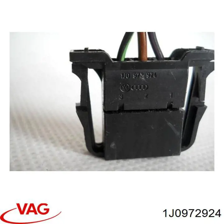 Conector universal VAG 1J0972703 preço, a partir de 15,82 USD