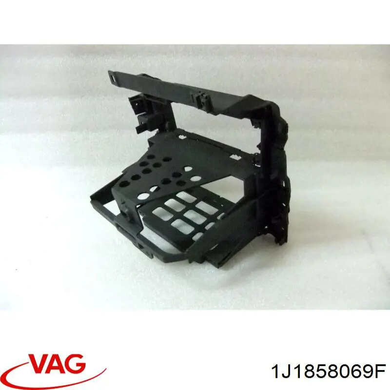 1J1858069F VAG 